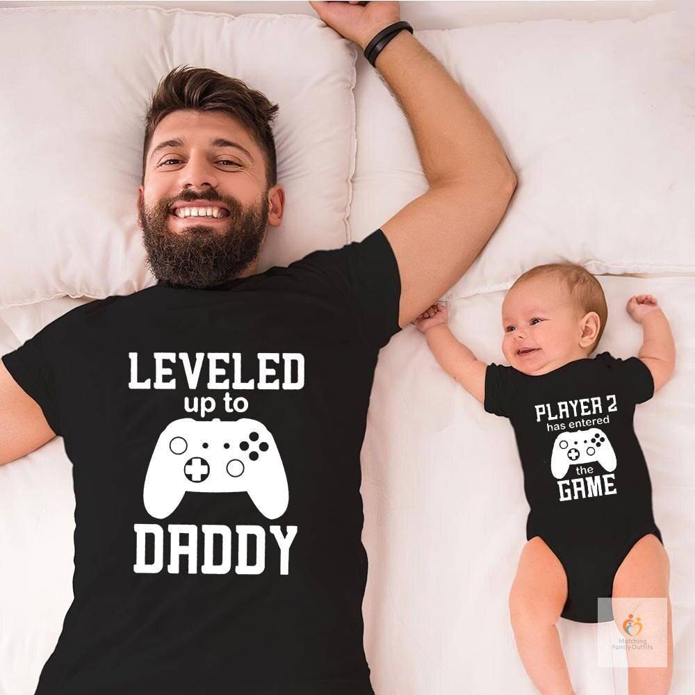 Baby Romper Pregnancy Announcement Gift Player 2 Enter Game Leveled Up To Dad T Shirts Daddy and Son Matching Family Fun 5