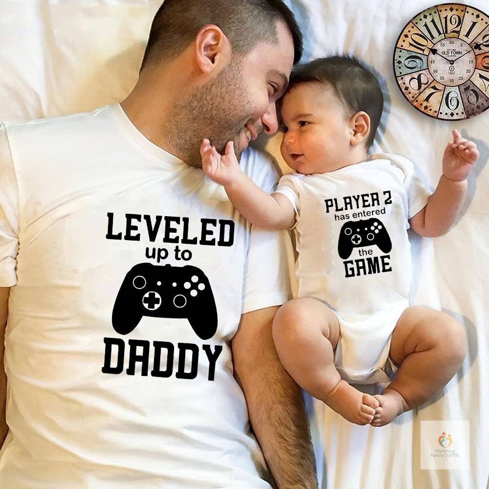Baby Romper Pregnancy Announcement Gift Player 2 Enter Game Leveled Up To Dad T Shirts Daddy and Son Matching Family Fun