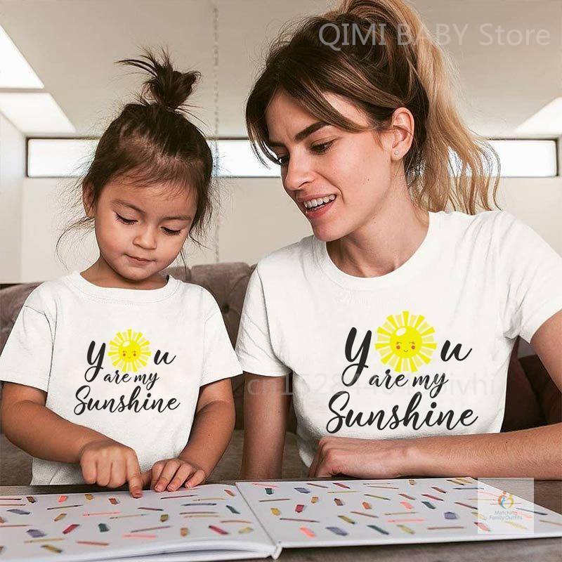 1pc You Are My Sunshine T Shirt Mommy and Daughter Matching Tshirts Family Look Shirts Mother Son Outfits Tops Clearance 1