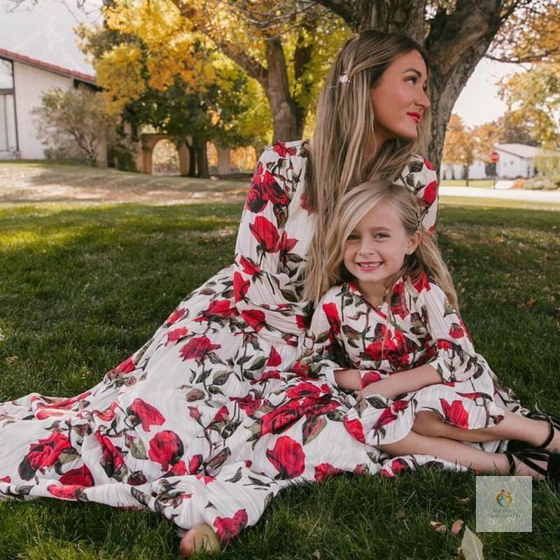 2021 Mom And Daughter Floral Long Sleeve Dress Clothes Family Look Matching Outfits Wedding Party Mommy And Me Long Dres 3