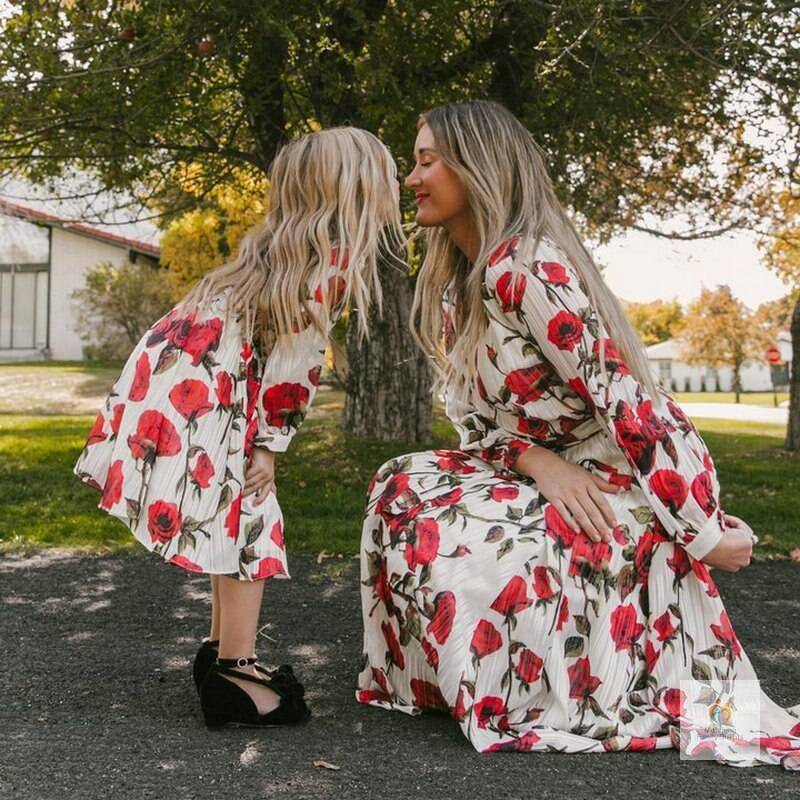 2021 Mom And Daughter Floral Long Sleeve Dress Clothes Family Look Matching Outfits Wedding Party Mommy And Me Long Dres
