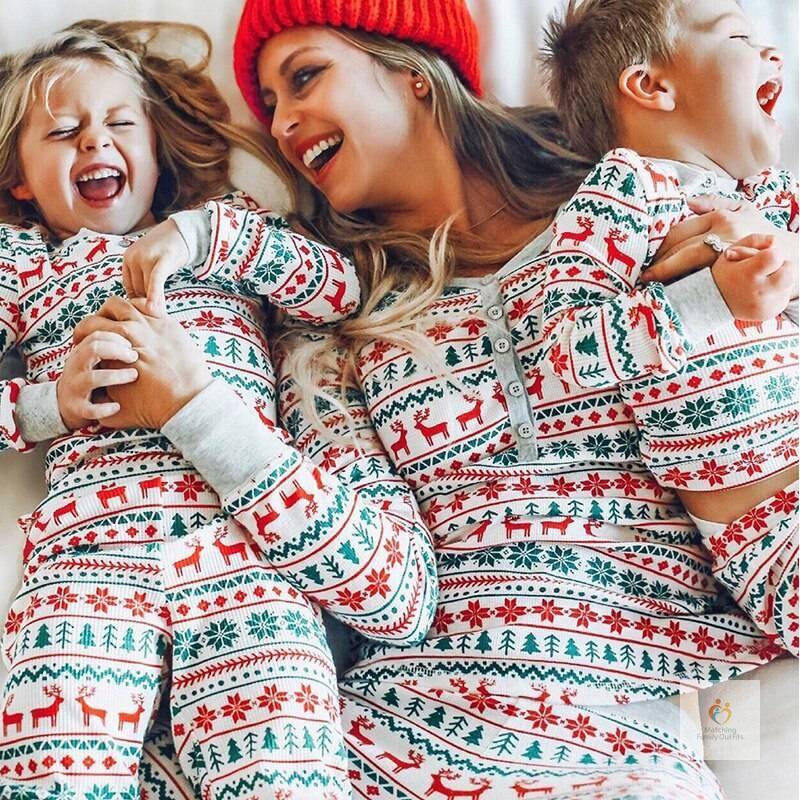 2022 Family Christmas Matching Pajamas Set Xmas Adult Kids Mother And Daughter Father Son Sleepwear Baby Family Look Outfits