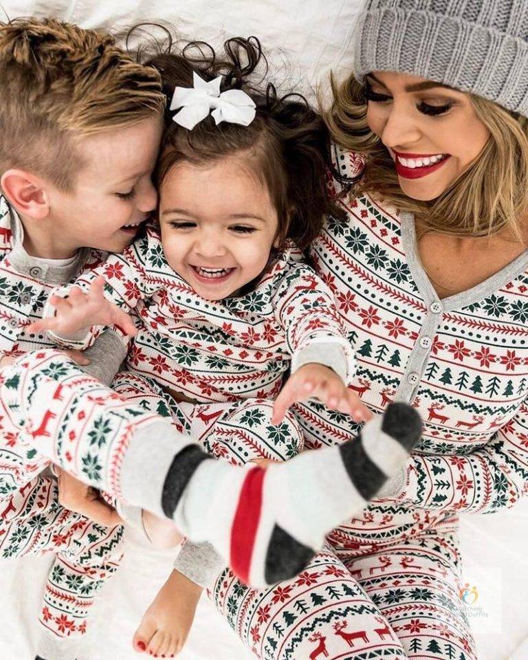 2023 Family Christmas Matching Pajamas Set Xmas Adult Kids Mother And Daughter Father Son Sleepwear Baby Family Look Outfits